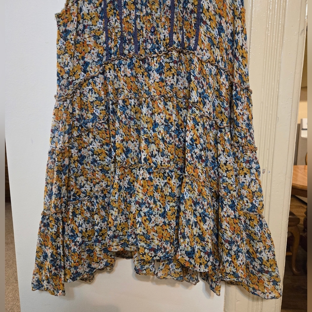 Free People After Dark "Garden" floral tunic top w/ buttons in great condition - Picture 10 of 11